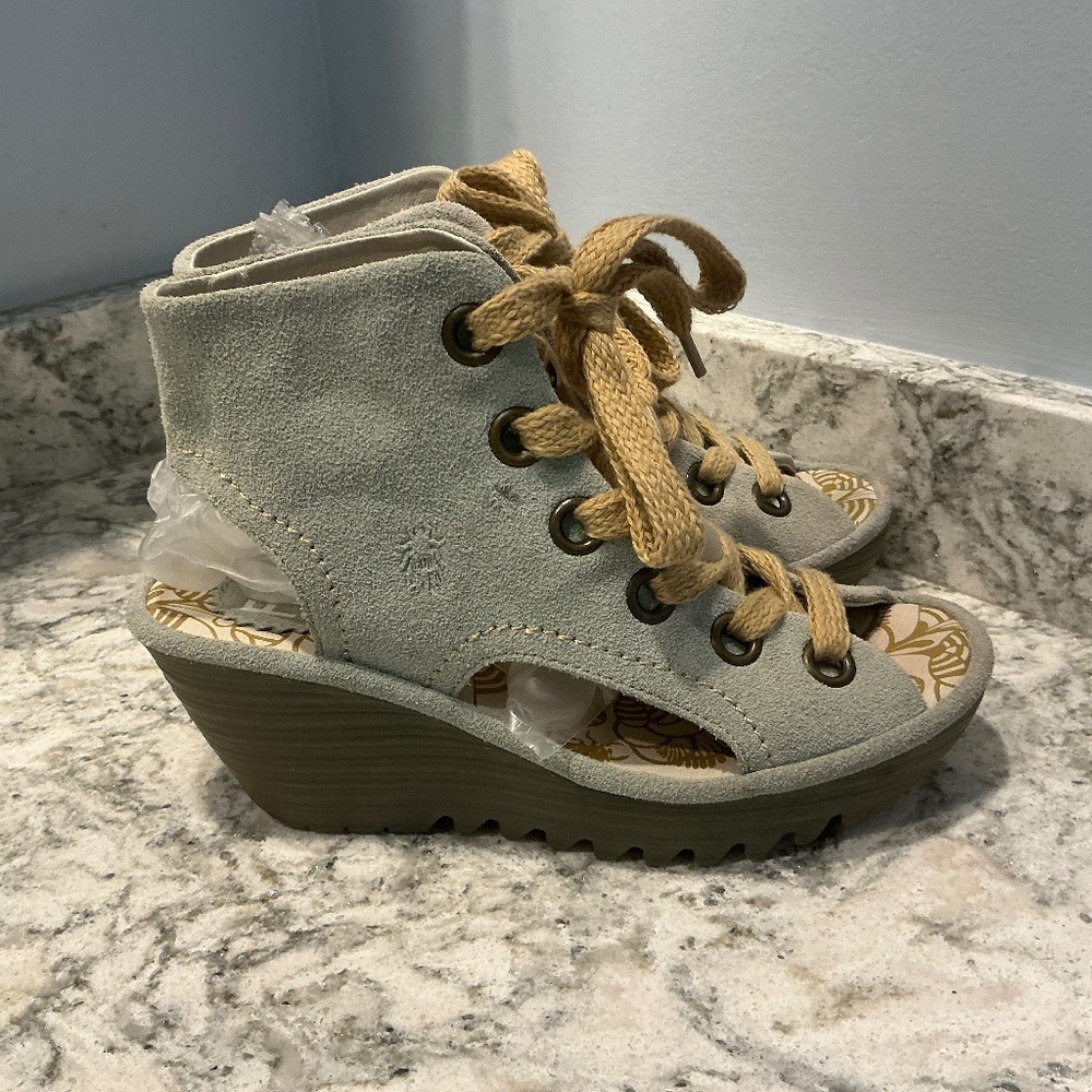 FLY LONDON light blue Suede Yaba Lace-Up Wedge Sandal Shoes 36 US 5 5.5